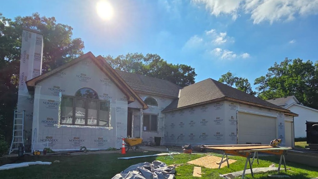 Photo of an in progress Lake Elmo, MN roof.