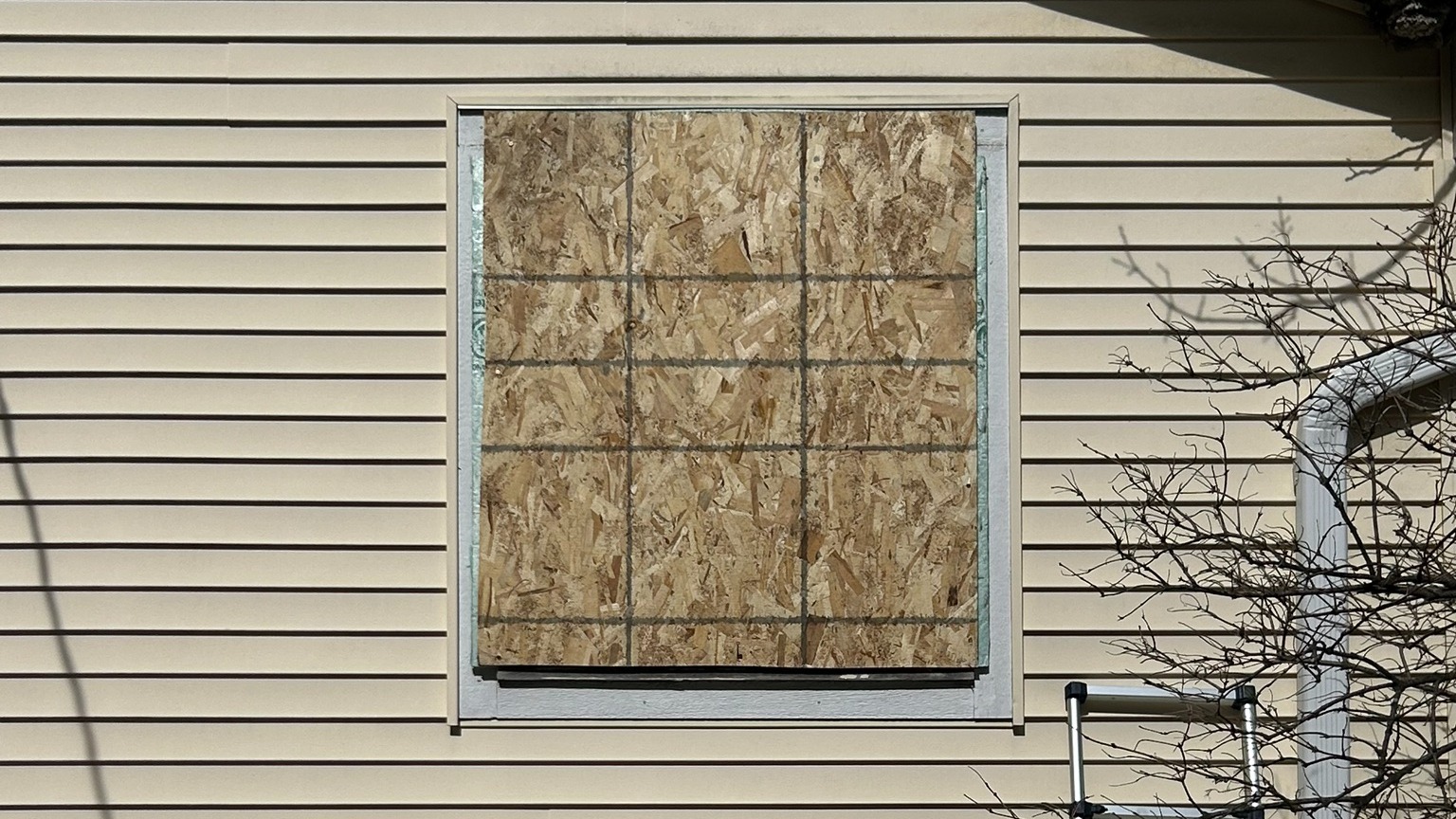 Photo of completed new windows at a Forest Lake, MN home.