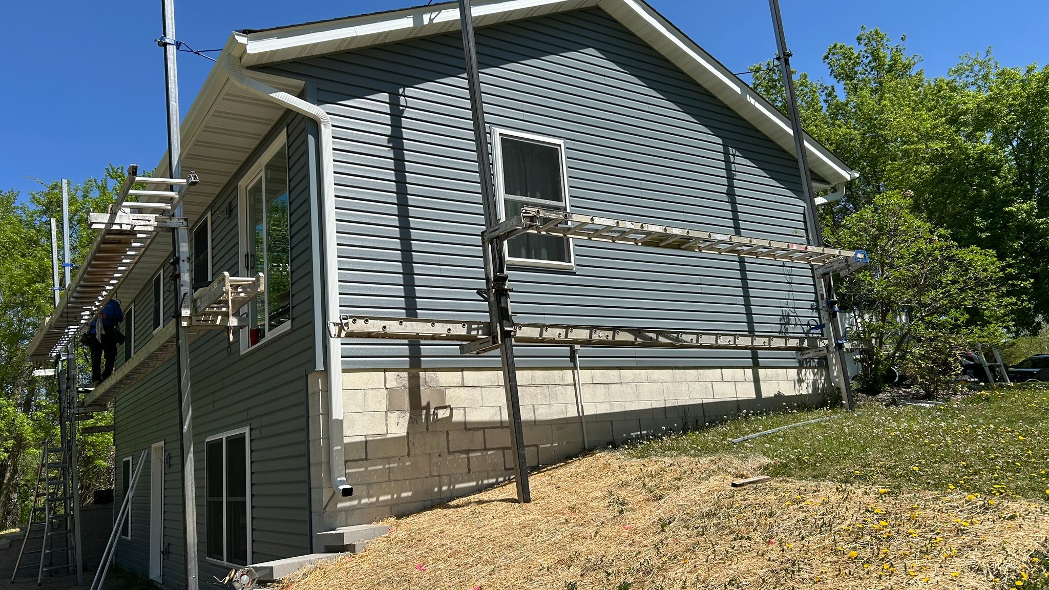 Photo of completed new windows at a Forest Lake, MN home.